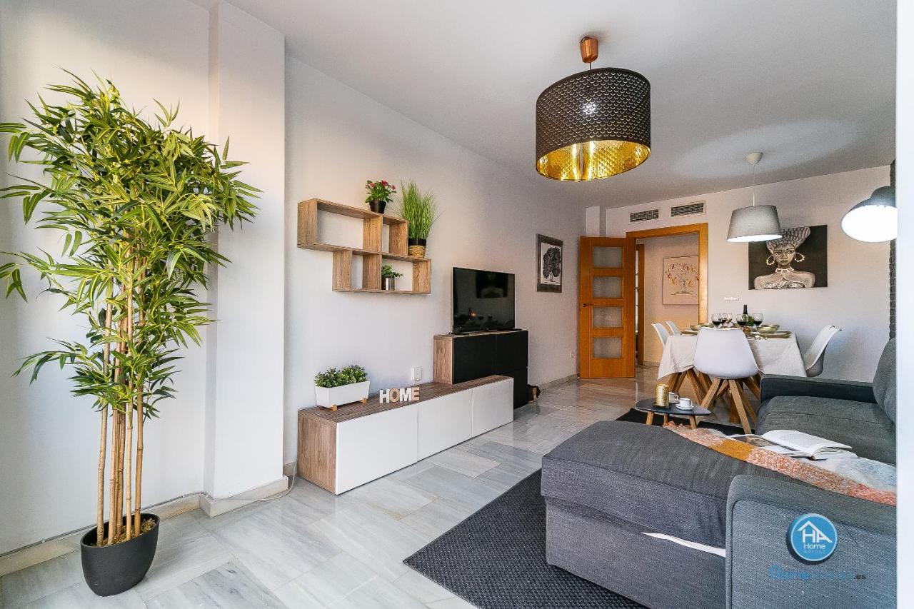 Premium Penthouse With Roof Terrace And Parking In Carlos Haya Málaga Exterior foto